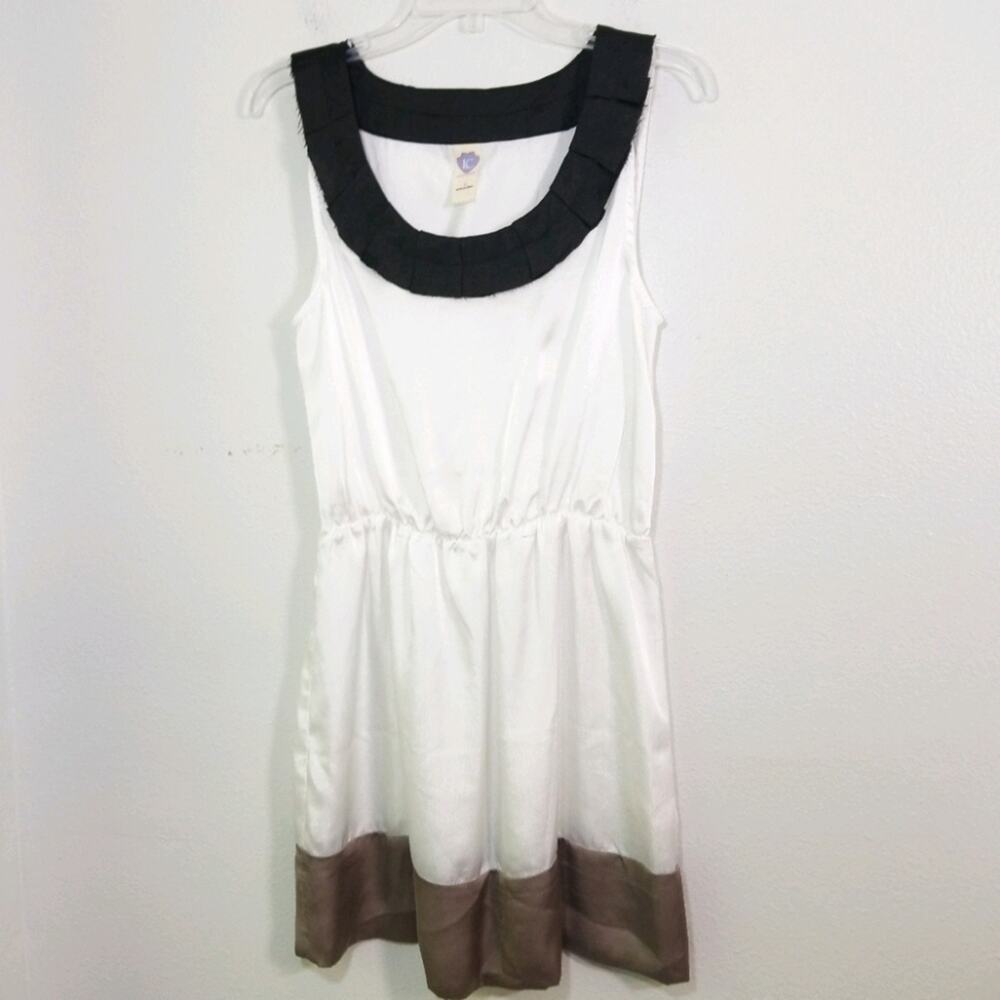 Lucca Couture white sateen band bottom dress L